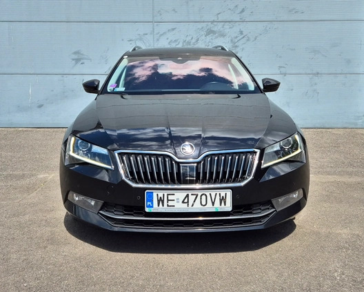 Skoda Superb cena 99500 przebieg: 153776, rok produkcji 2019 z Cieszyn małe 154